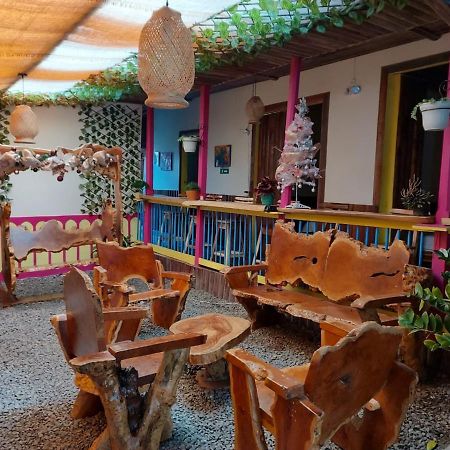 Hostal Casa Madrigal Ξενοδοχείο Filandia Εξωτερικό φωτογραφία
