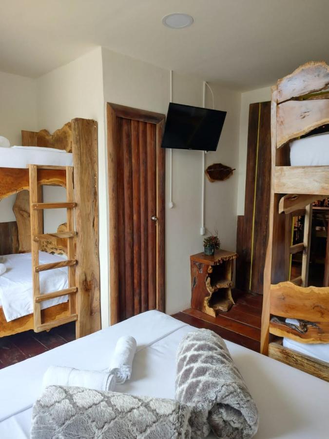 Hostal Casa Madrigal Ξενοδοχείο Filandia Εξωτερικό φωτογραφία